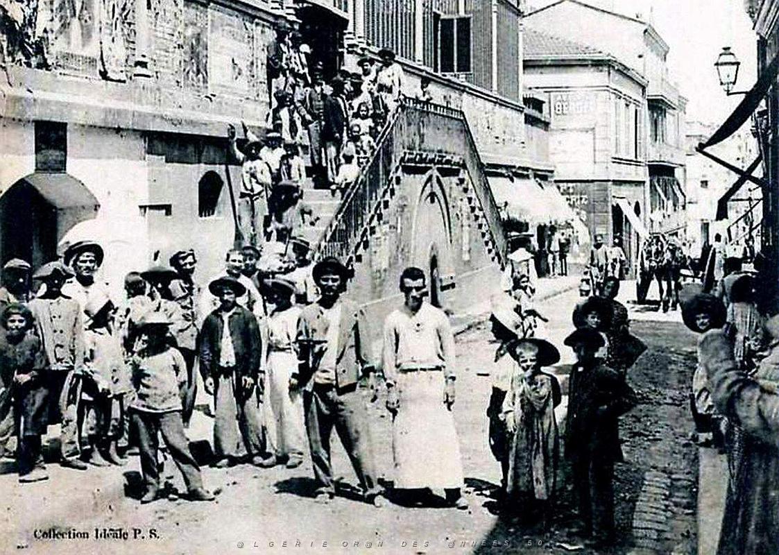 2031- Philippeville - Le Marche2.jpg